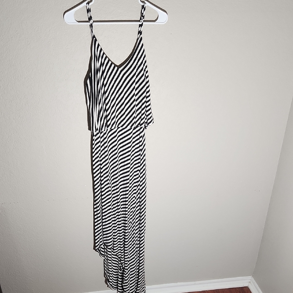 Mossimo Dress Womens size L black  White Striped Maxi Sundress Dress